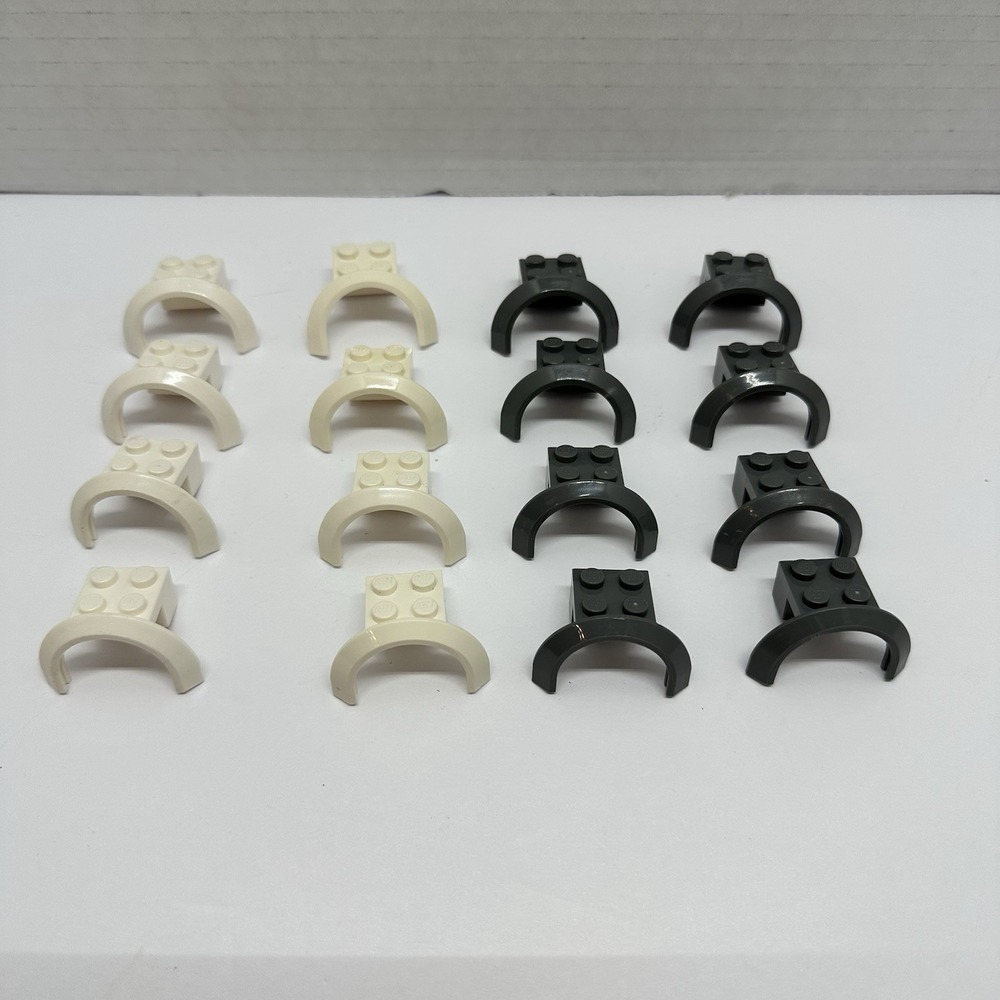 LEGO Parts Car Mudguard 4 x 2‎ 1/2 x 2 Part number 50745 Lot Of 16 White & Gray